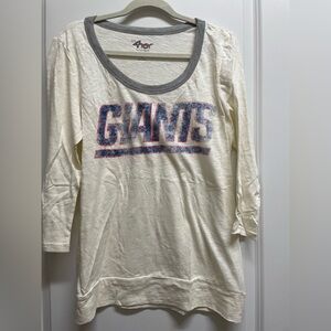 4Her by Carl Banks Cream and Gray Giants Long Sleeve Tee